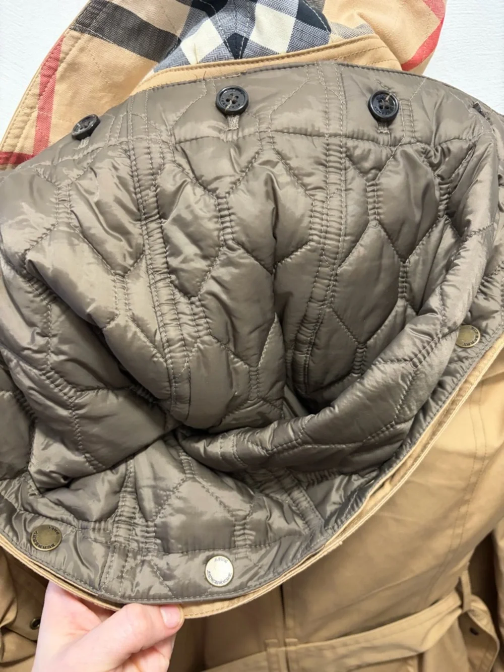 Burberry Tan/Camel Double-Breasted Trench Coat with Detachable Hood and Lining - Picture 8 of 12